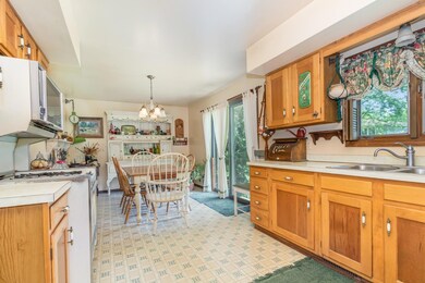 401 N Wright St, Griffith, IN 46319 - photo 4