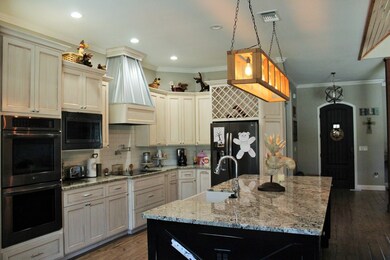 505 Westwood Dr, Lufkin, TX 75904 - photo 4