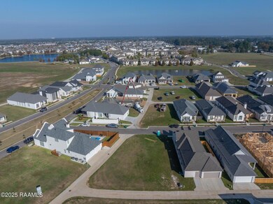 113 Hedgemoore Ct, Youngsville, LA 70592 - photo 6