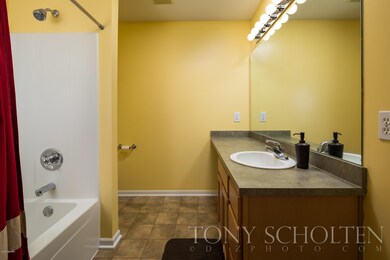 788 Stevenspoint SE unit 13, Byron Center, MI 49315 - photo 6