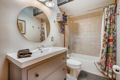 10 Clark Place, Columbus, OH 43201 - photo 6