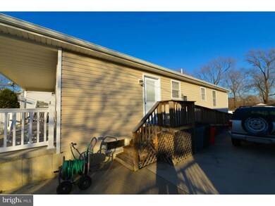 581 Mantua Ave, Paulsboro, NJ 08066 - photo 4