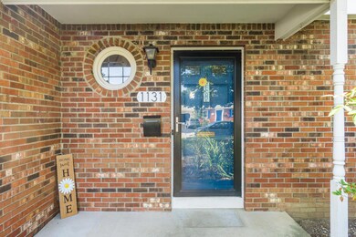 R_1131_Langland_Drive_-112 (1)