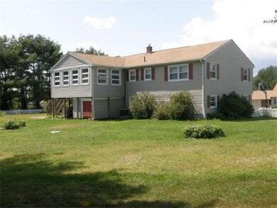 3 Raymond St, Dudley, MA 01571 - photo 5