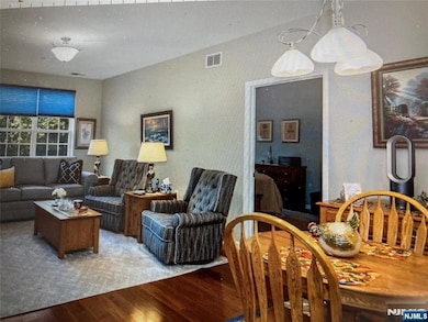 259 Cory Ln, Elmwood Park, NJ 07407 - photo 5