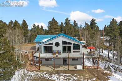 Welcome to the mountain home of your dreams