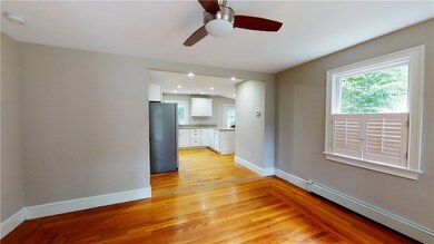 93 Rogers Ave, Barrington, RI 02806 - photo 6