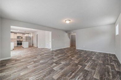 STG134-E2070-Great Room1