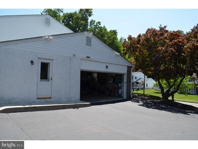 216 Remington Rd, Broomall, PA 19008 - photo 5
