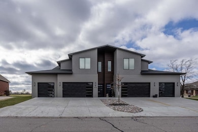 8133 E Mulberry St, Wichita, KS 67226 - photo 2