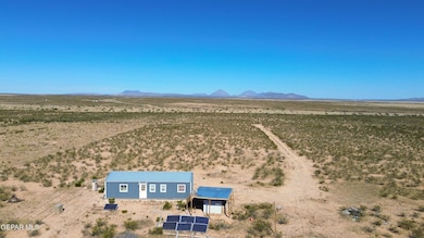 26 Ponderosa Rd, Salt Flat, TX 79847 - photo 2