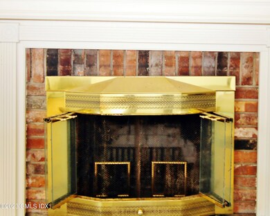 47 Ridge St, Cos Cob, CT 06807 - photo 3