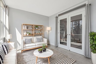 Virtual staged - living room