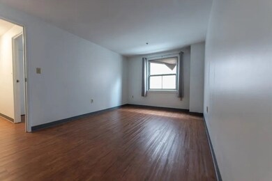 5 Pine St unit D, Boston, MA 02111 - photo 4