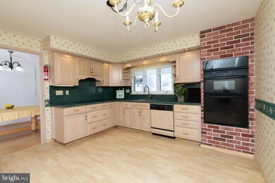 27 Regent Rd, Cherry Hill, NJ 08003 - photo 4