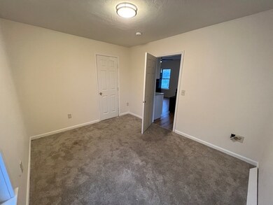 6 S Ward St unit 2, Worcester, MA 01610 - photo 5