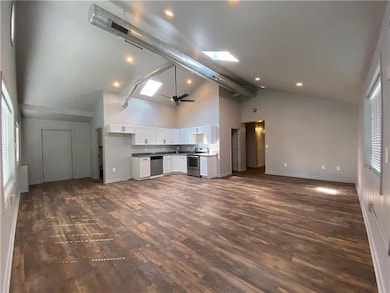 1108 4th Ave, Coraopolis, PA 15108 - photo 2