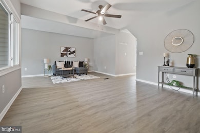 121 3rd Ave, Lansdowne, MD 21227 - photo 4