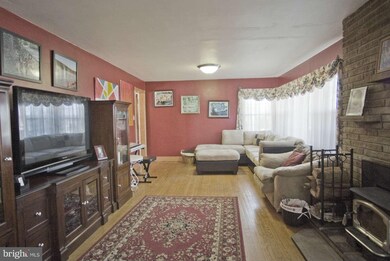 18811 Rolling Rd, Hagerstown, MD 21742 - photo 3