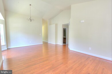 9410 6th St N, Laurel, MD 20723 - photo 7