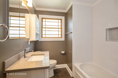 433 N Highland Ave, Elmhurst, IL 60126 - photo 3