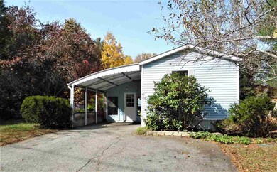 8 Pinewood Cove, Raymond, NH 03077 - photo 2