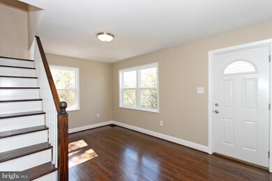 3200 Cardiff Ln, Temple Hills, MD 20748 - photo 5