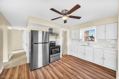 13984 Settlement Acres Dr, Brook Park, OH 44142 - photo 5