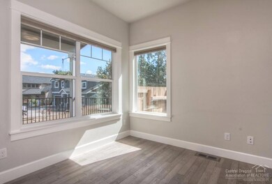 2318 NE Atherton Ct, Bend, OR 97701 - photo 5
