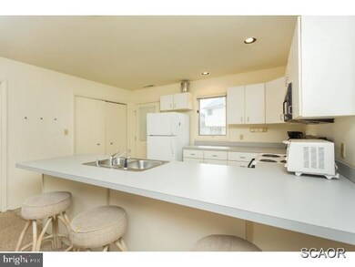 122B New Orleans St, Dewey Beach, DE 19971 - photo 7