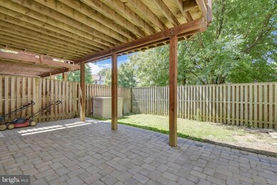 2583 Ambling Cir, Crofton, MD 21114 - photo 6