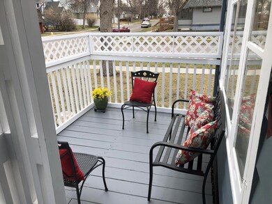 Front deck