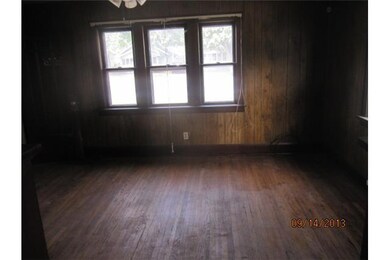 2337 E Grand Ave, Des Moines, IA 50317 - photo 4