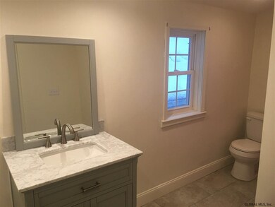 122 N Toll St, Schenectady, NY 12302 - photo 2
