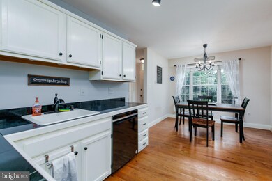 9311 Town Place Dr, Owings Mills, MD 21117 - photo 2