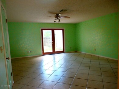 5637 Bennington Dr, Jacksonville, FL 32244 - photo 3