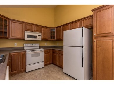 2217 Foxfire Ln, Burlington, NC 27217 - photo 7