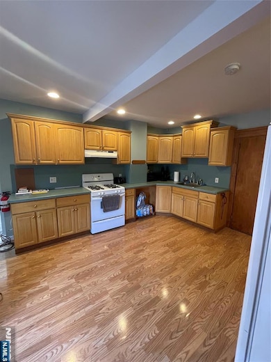 33 Leuning St unit 2, South Hackensack, NJ 07606 - photo 3