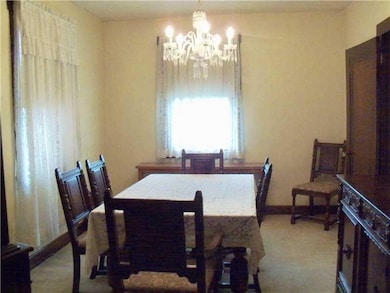Dining Room. A wonderful room to have family dinne