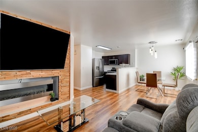 2529 Charleville Ave unit 101, Las Vegas, NV 89106 - photo 4