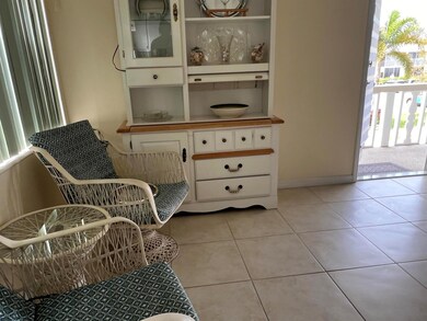 85 Coventry D, West Palm Beach, FL 33417 - photo 4