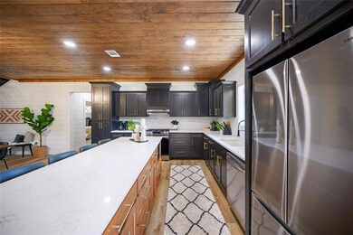 112 Weeping Willow Trail, Broken Bow, OK 74728 - photo 5