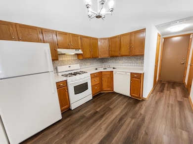 3677 Gershwin Ln N, Saint Paul, MN 55128 - photo 5