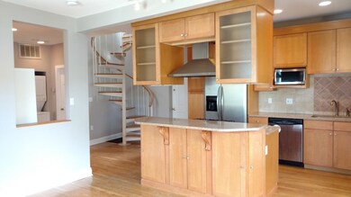118 Trowbridge St unit 7, Cambridge, MA 02138 - photo 6