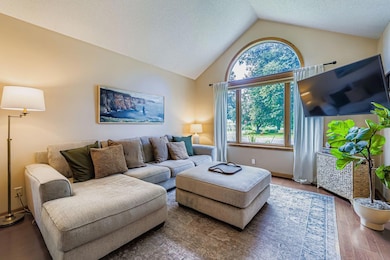 3000 Ontario Road - Living Room.jpg