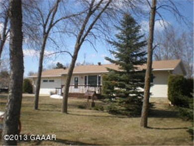 1711 Garden Ln SW, Alexandria, MN 56308 - photo 2