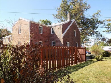 2066 E Highland St, Allentown, PA 18109 - photo 4