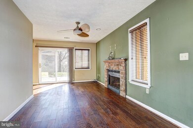 7543 Weather Worn Way unit B, Columbia, MD 21046 - photo 2