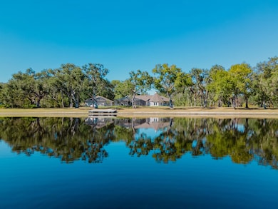 536 SE Lakeview Dr, Branford, FL 32008 - photo 3