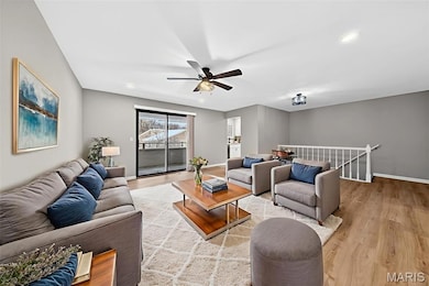 28 Jakes Ct unit E, O Fallon, MO 63366 - photo 3